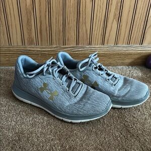 Under Armour Light Gray Athletic Shoes with Gold Accent